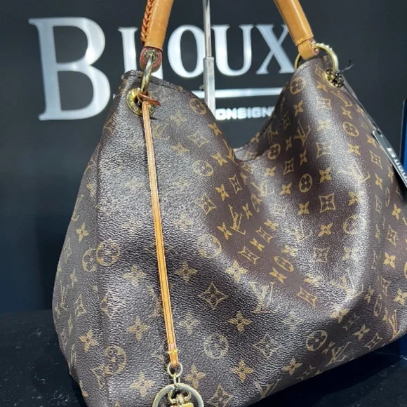 Monogram Artsy MM - Picture 3 of 9